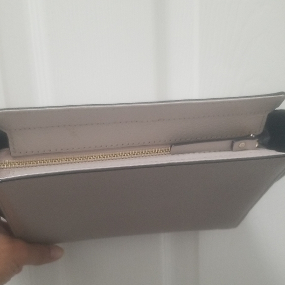 NWOT Kate Spade Black and Gray Crossbody - Picture 6 of 9